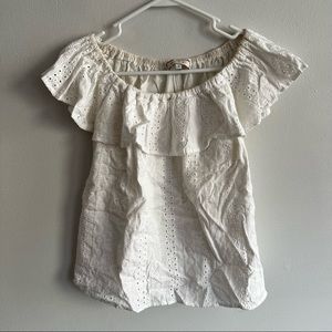 Adorable summery top - off the shoulder